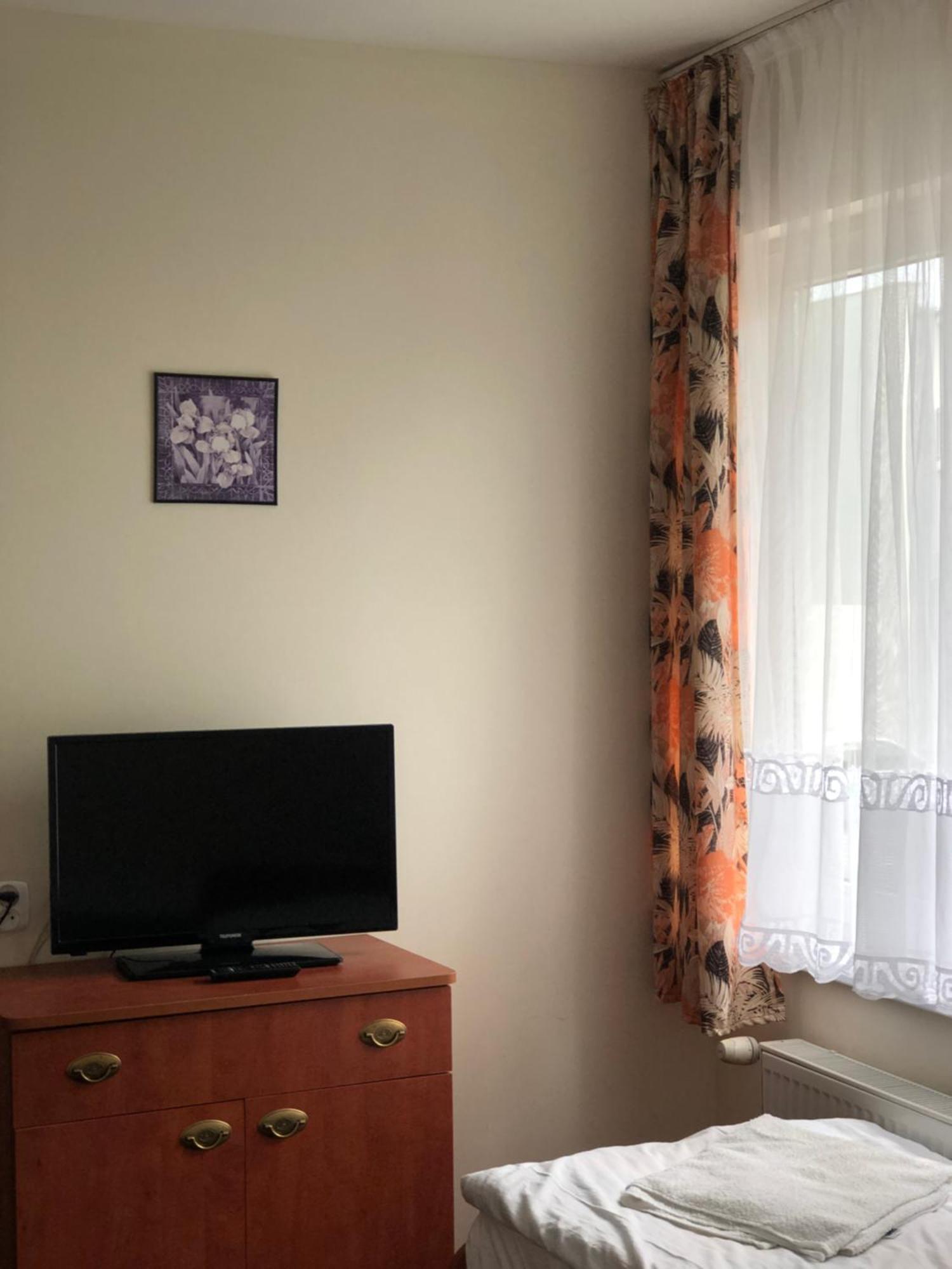 Dom Wczasowy Oliwia Kołobrzeg Buitenkant foto